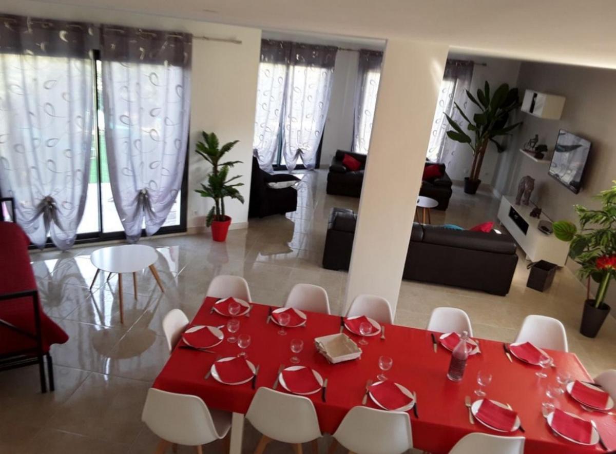 Villa En Bord De Plage 塞特港 外观 照片