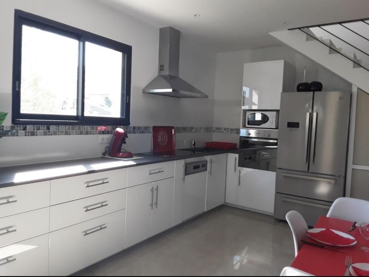 Villa En Bord De Plage 塞特港 外观 照片